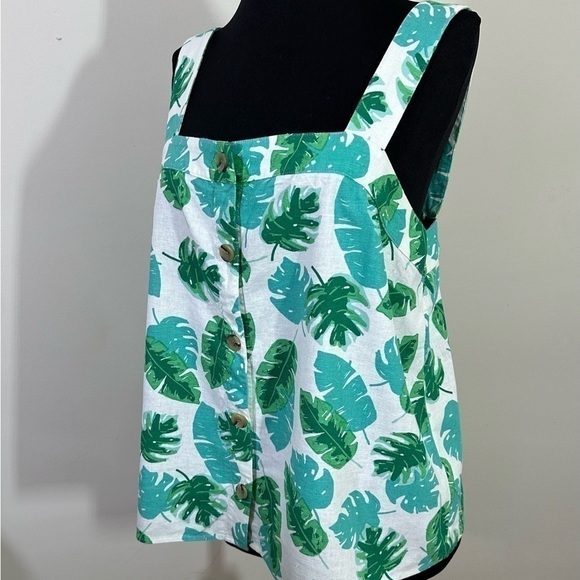 J Grew sz Md top loose fitting beach style print.  Palm branches woven fabric - Picture 2 of 14